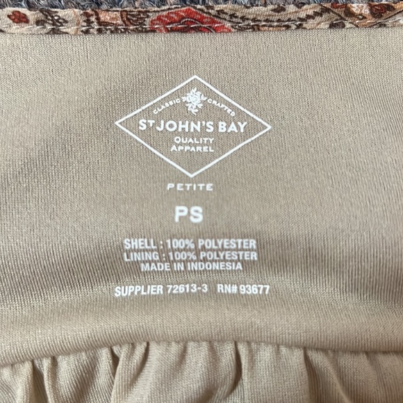 ST. john’s Bay petite small blouse - Picture 2 of 2